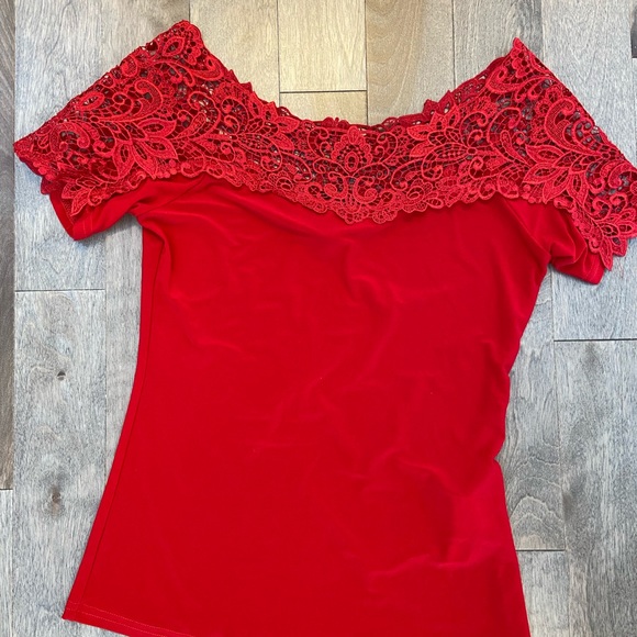 High End Short Sleeve Delicate Blouse - Picture 4 of 9